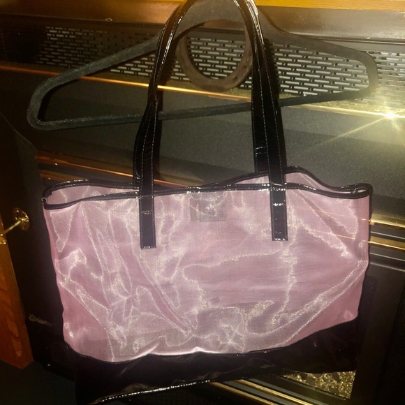 Vintage Guess Tote Pink Mesh & Black Patten Faux! - Picture 5 of 9